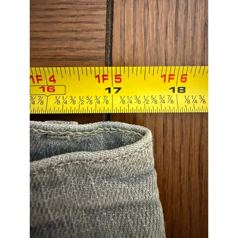 Joe’s Jeans Rocker Fit Men’s Light Gray Straight Leg Denim – W32, 35” Inseam